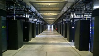 facebook-datacenter-hall.jpg